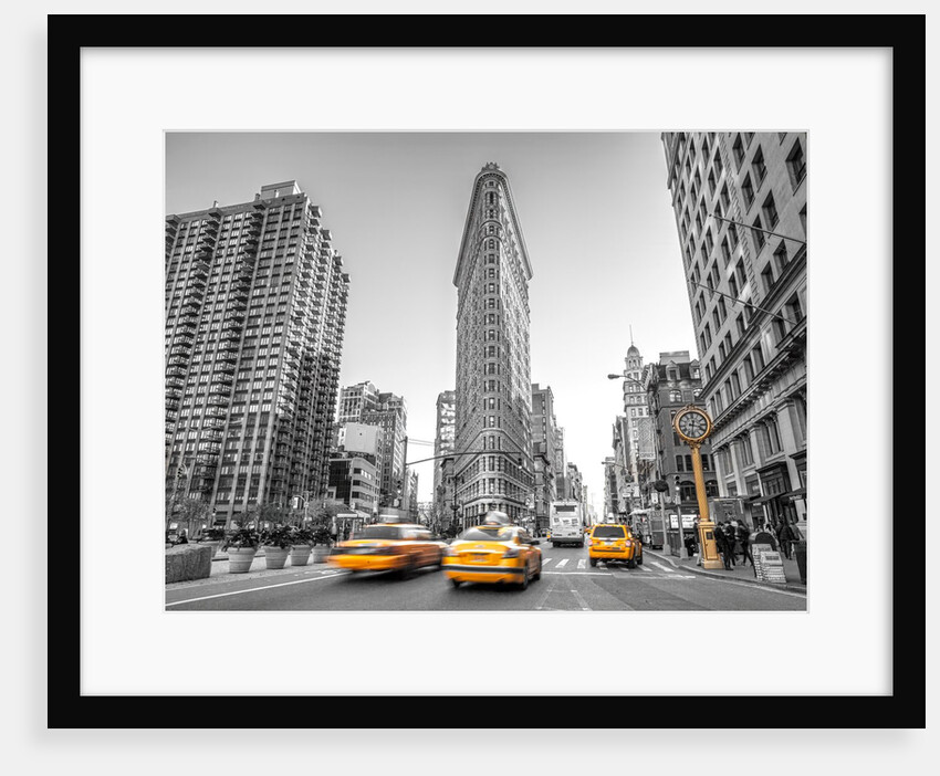 Flatiron Building, New York by Assaf Frank